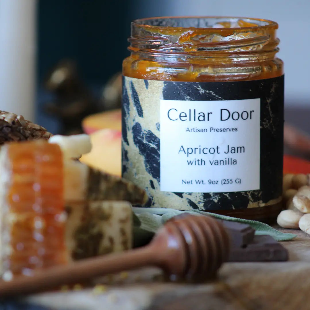 Apricot Jam with Vanilla